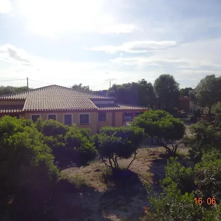 Conca' E Janas 팜스테이 도르갈리