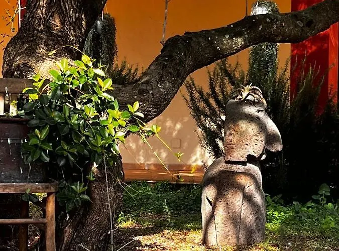 مزرعة للإقامة Conca' E Janas